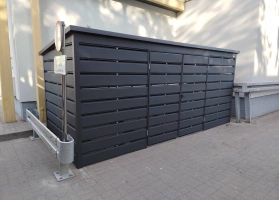 Šiukšlių konteinerių stoginės 489