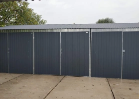 Cinkuotos skardos garažų galerija 31