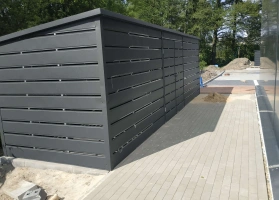 Šiukšlių konteinerių stoginės 21