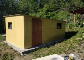 Akrilinės skardos garažų galerija 18