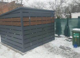 Šiukšlių konteinerių stoginės 239