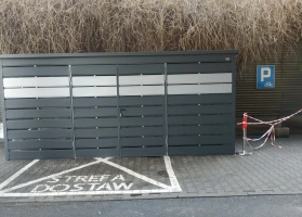 Šiukšlių konteinerių stoginės 241