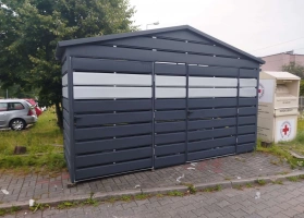 Šiukšlių konteinerių stoginės 422