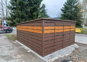 Šiukšlių konteinerių stoginės 467