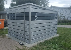 Šiukšlių konteinerių stoginės 196