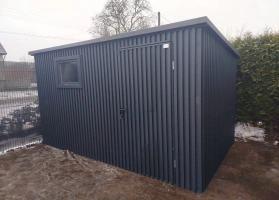 Įrankių nameliai 23