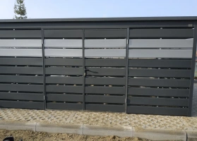 Šiukšlių konteinerių stoginės 272