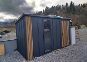 Įrankių nameliai 19