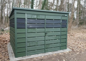 Šiukšlių konteinerių stoginės 247