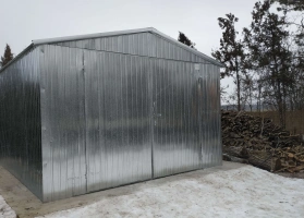 Cinkuotos skardos garažų galerija 41