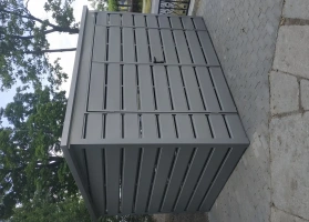 Šiukšlių konteinerių stoginės 141