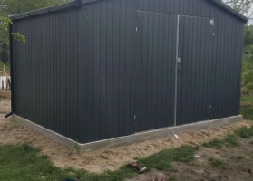 Akrilinės skardos garažų galerija