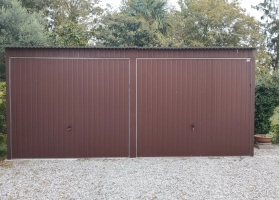 Akrilinės skardos garažų galerija