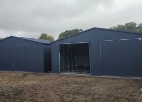 Akrilinės skardos garažų galerija
