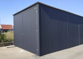 Akrilinės skardos garažų galerija