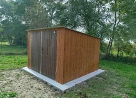 Akrilinės skardos garažų galerija