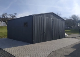 Akrilinės skardos garažų galerija
