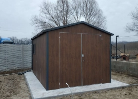 Akrilinės skardos garažų galerija