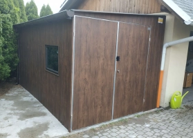 Akrilinės skardos garažų galerija