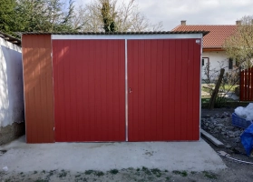 Akrilinės skardos garažų galerija