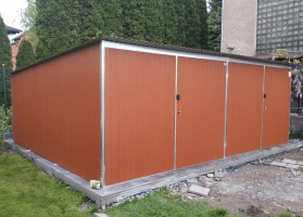 Akrilinės skardos garažų galerija