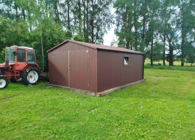 Akrilinės skardos garažų galerija