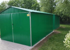 Akrilinės skardos garažų galerija