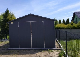 Akrilinės skardos garažų galerija