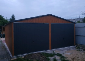 Akrilinės skardos garažų galerija