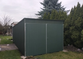 Akrilinės skardos garažų galerija