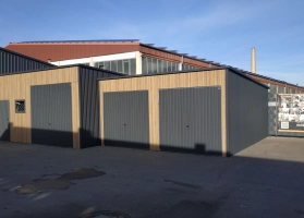 Akrilinės skardos garažų galerija