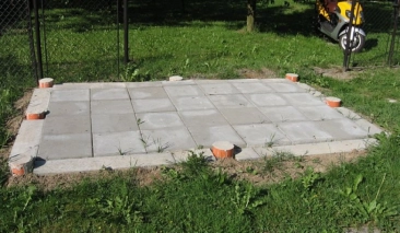 betoninės plokštės + grindinio plytelės