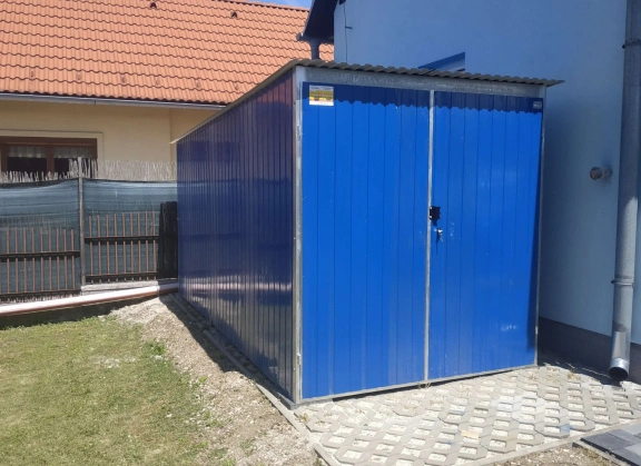 Akrilinės skardos garažų galerija 40