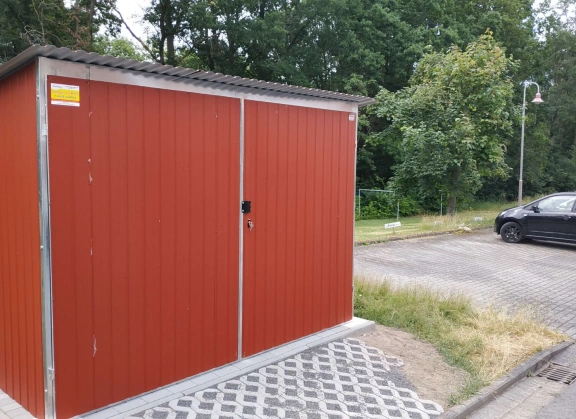 Akrilinės skardos garažų galerija 49