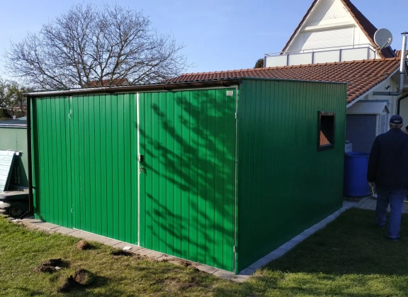 Akrilinės skardos garažų galerija 144