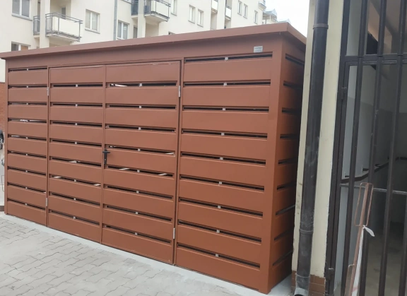 Šiukšlių konteinerių stoginės 136