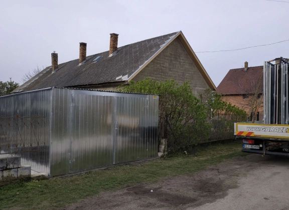 Cinkuotos skardos garažų galerija 3