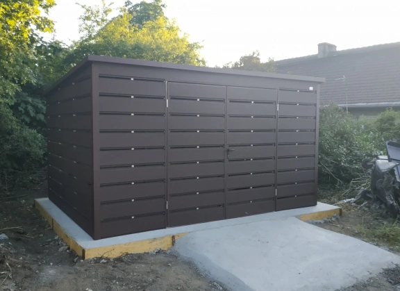 Šiukšlių konteinerių stoginės 134