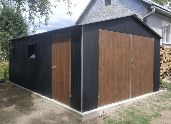 Akrilinės skardos garažų galerija 102