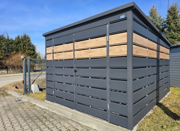 Šiukšlių konteinerių stoginės 368