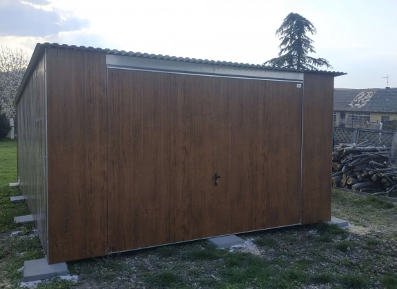 Akrilinės skardos garažų galerija 75